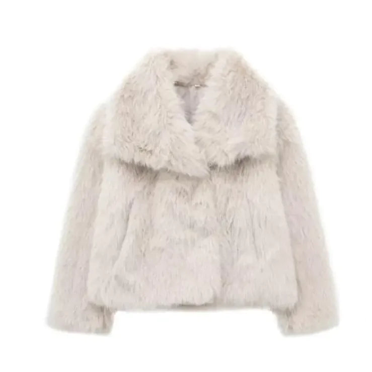“Women’s Winter Plush Coat – Soft, Warm & Stylish Outerwear”