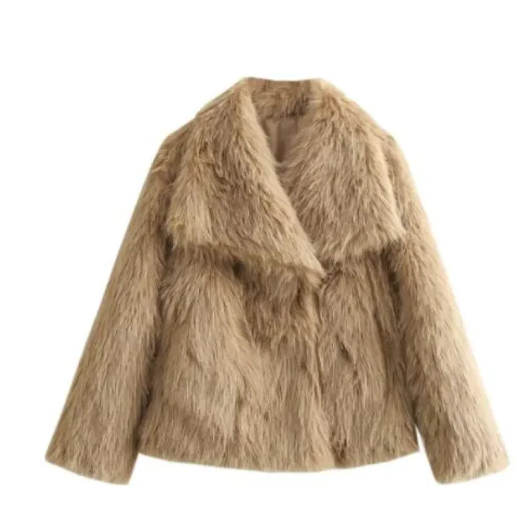 “Women’s Winter Plush Coat – Soft, Warm & Stylish Outerwear”